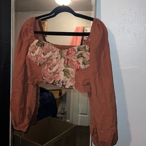 Brown floral crop top, from shein size L.